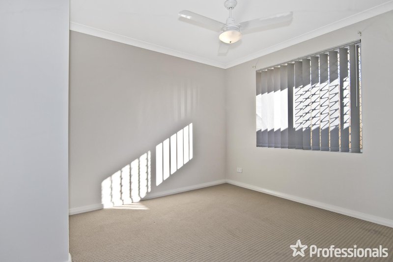 Photo - 11 Smirk Road, Baldivis WA 6171 - Image 9