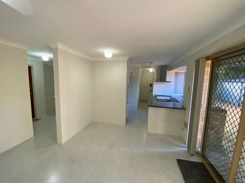 Photo - 11 Snowberry Retreat, Mirrabooka WA 6061 - Image 12