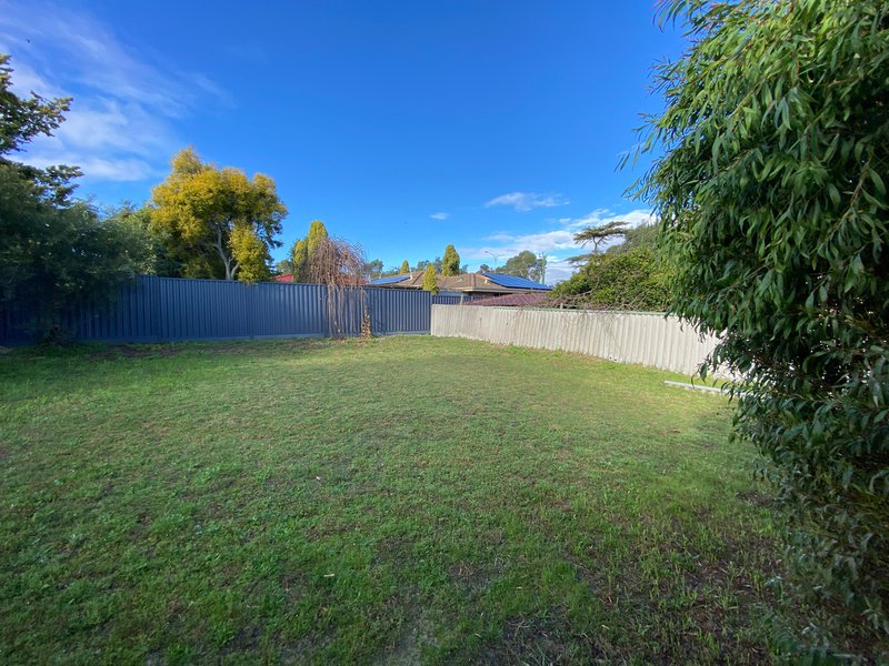 Photo - 11 Snowberry Retreat, Mirrabooka WA 6061 - Image 31