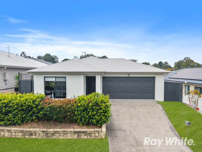 Photo - 11 Soe Street, Redbank QLD 4301 - Image 1
