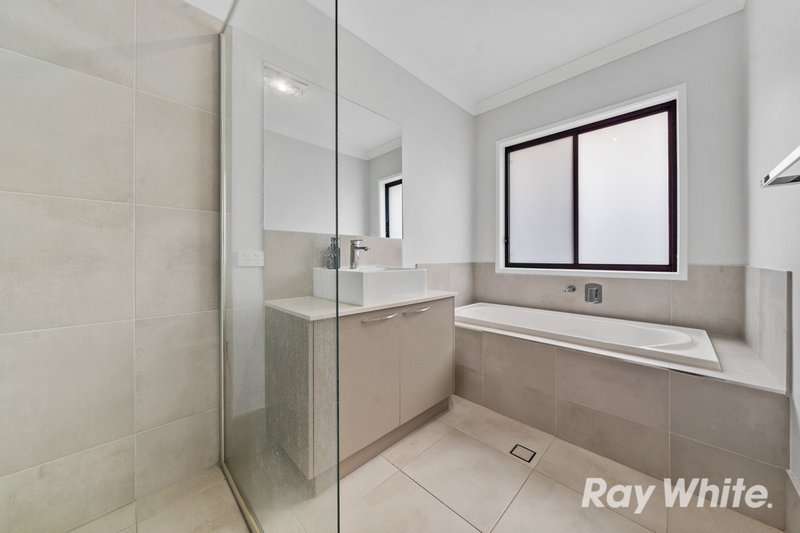 Photo - 11 Soe Street, Redbank QLD 4301 - Image 13