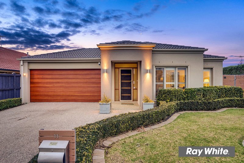 Photo - 11 Solander Grove, Tarneit VIC 3029 - Image 3