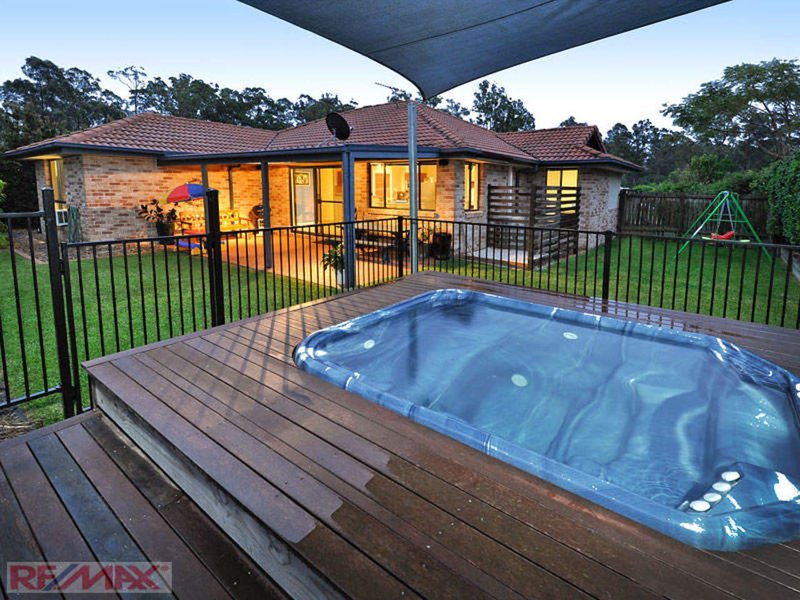 11 Sonoma Court, Cashmere QLD 4500