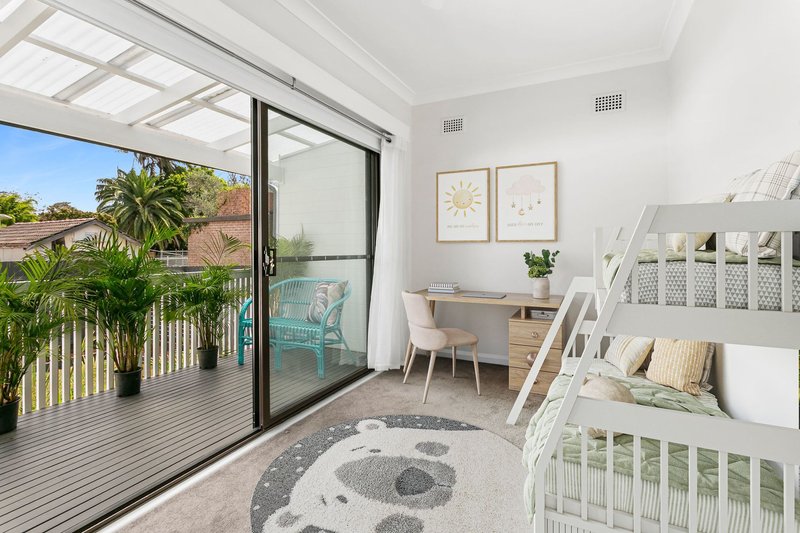 Photo - 11 South Creek Road, Dee Why NSW 2099 - Image 2