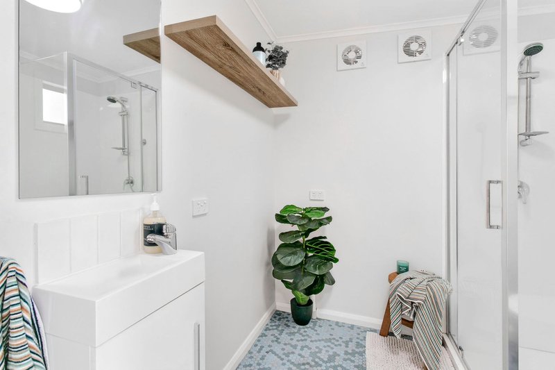 Photo - 11 South Creek Road, Dee Why NSW 2099 - Image 6