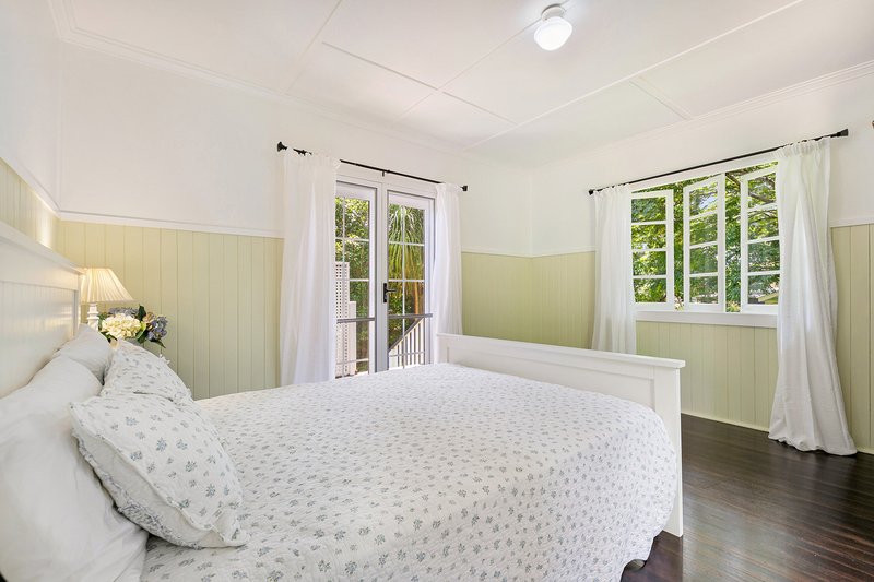 Photo - 11 Southport Avenue, Tamborine Mountain QLD 4272 - Image 10