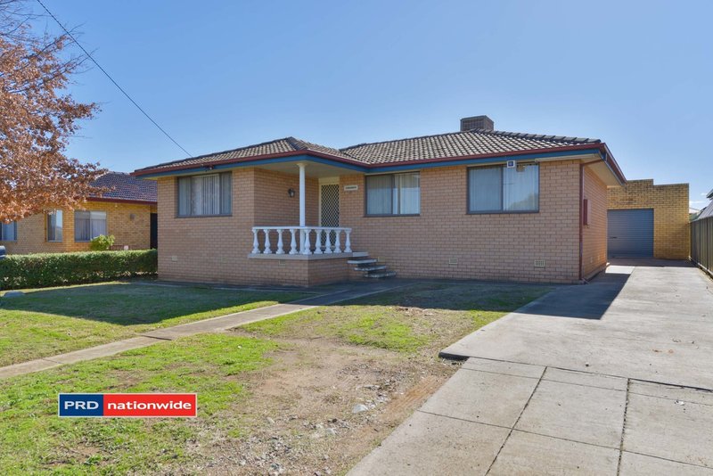 11 Southview Street, Tamworth NSW 2340