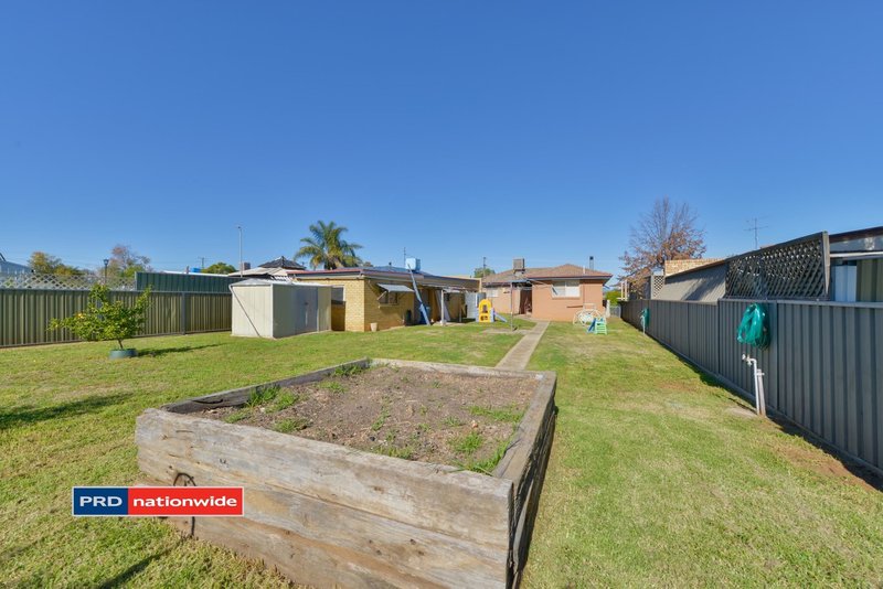 Photo - 11 Southview Street, Tamworth NSW 2340 - Image 3