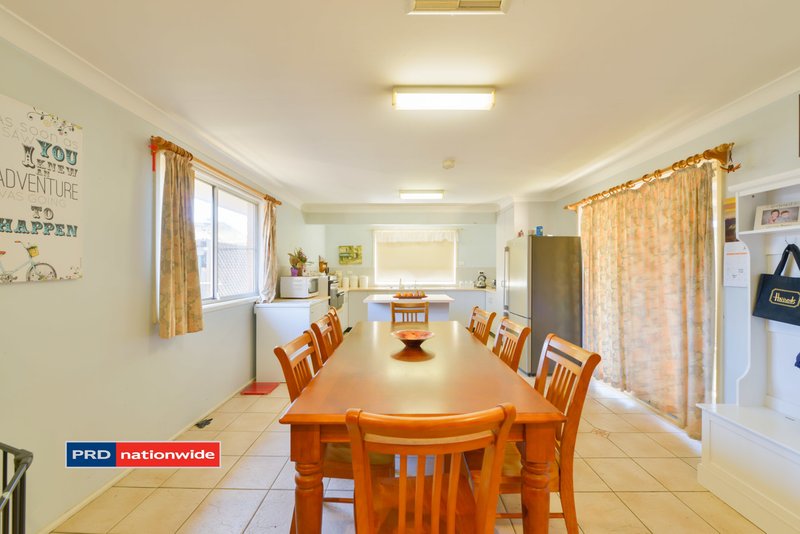 Photo - 11 Southview Street, Tamworth NSW 2340 - Image 6