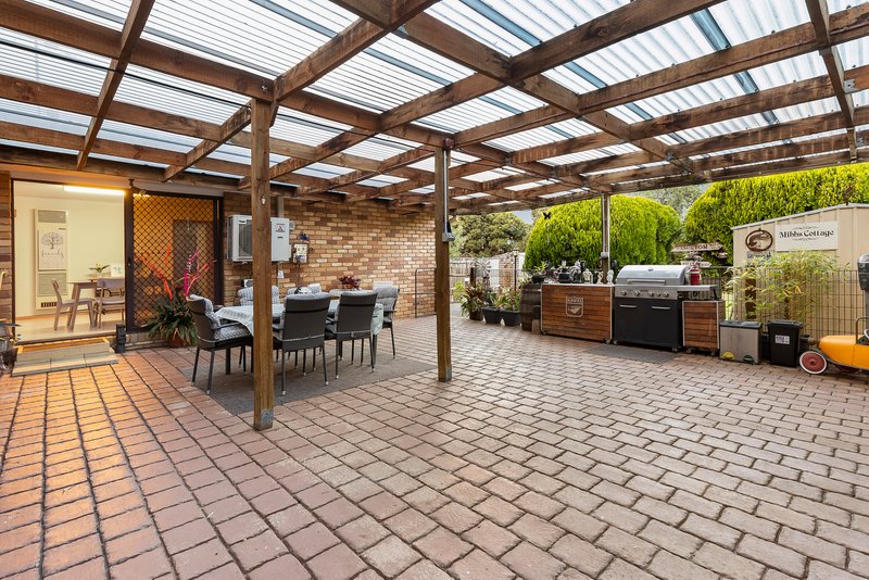Photo - 11 Sparkford Road, Craigieburn VIC 3064 - Image 15