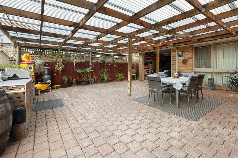 Photo - 11 Sparkford Road, Craigieburn VIC 3064 - Image 17