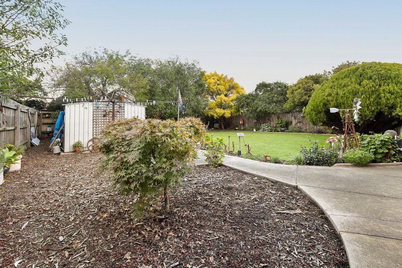 Photo - 11 Sparkford Road, Craigieburn VIC 3064 - Image 18