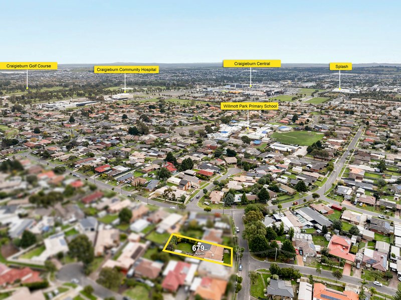 Photo - 11 Sparkford Road, Craigieburn VIC 3064 - Image 26