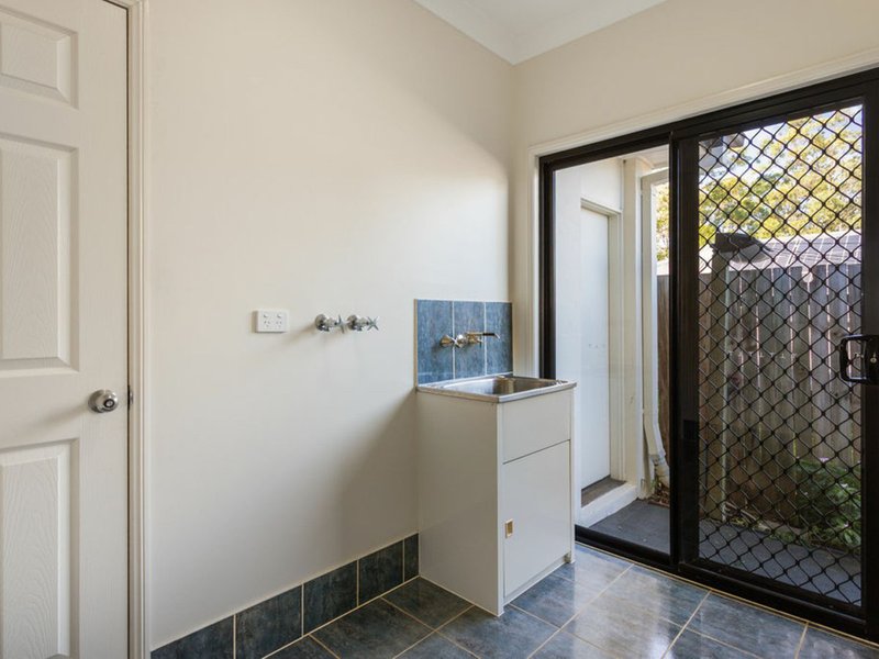 Photo - 11 Speckled Circuit, Springfield Lakes QLD 4300 - Image 11