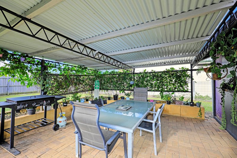 Photo - 11 Spence Street, Svensson Heights QLD 4670 - Image 17