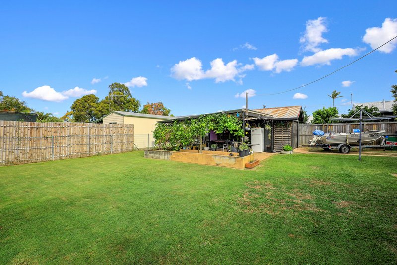 Photo - 11 Spence Street, Svensson Heights QLD 4670 - Image 19