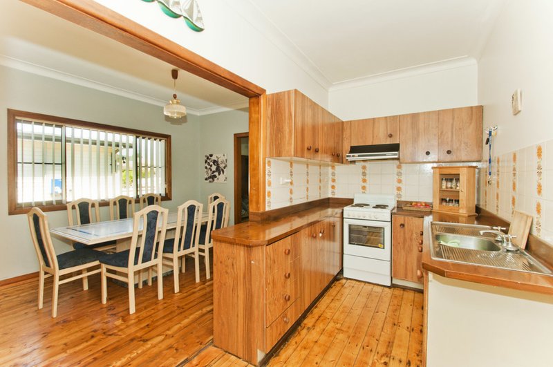 Photo - 11 Spinks Rd , East Corrimal NSW 2518 - Image 7