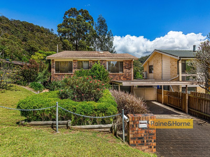 Photo - 11 Spinnaker Avenue, Tascott NSW 2250 - Image 2