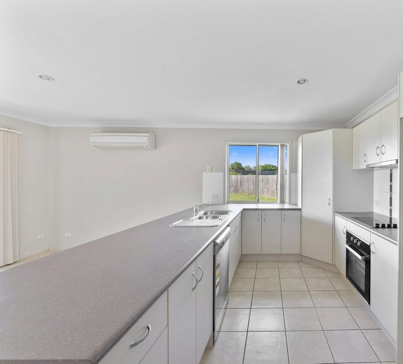 Photo - 11 Spoonbill Court, Lowood QLD 4311 - Image 5