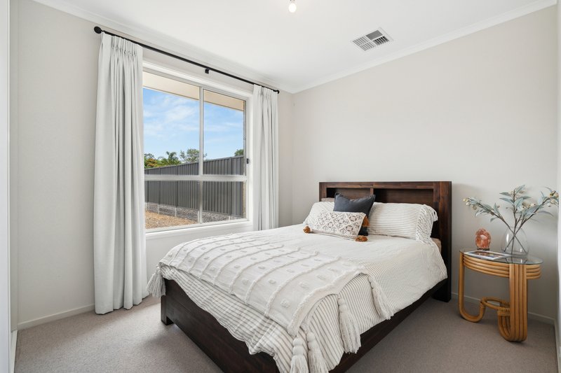 Photo - 11 Spring Avenue, Kangarilla SA 5157 - Image 13