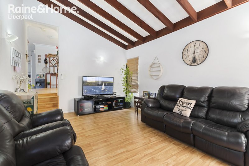 Photo - 11 St Andrews Boulevard, Casula NSW 2170 - Image 2