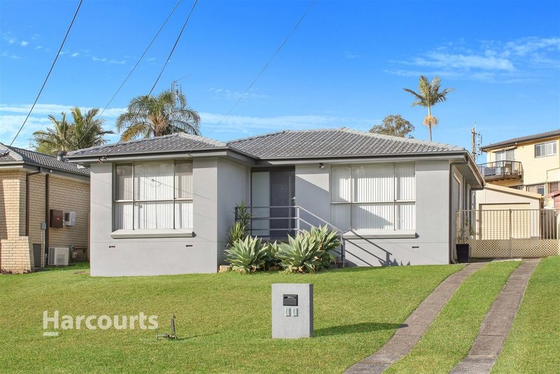 Photo - 11 St James Crescent, Dapto NSW 2530 - Image 2