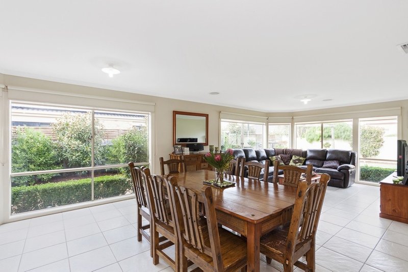 Photo - 11 St Rafael Place, Whittlesea VIC 3757 - Image 13