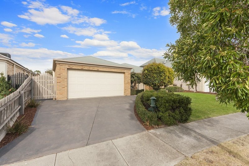 Photo - 11 St Rafael Place, Whittlesea VIC 3757 - Image 18
