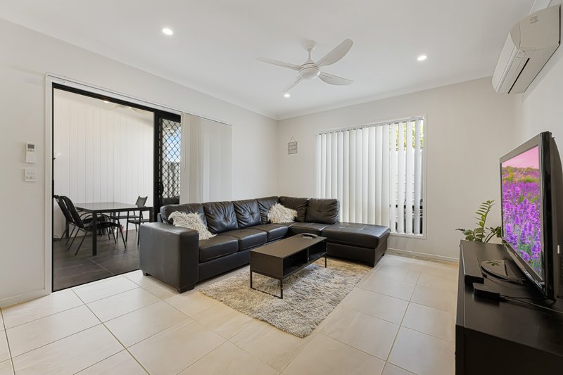 Photo - 11 Steiner Crescent, Baringa QLD 4551 - Image 7