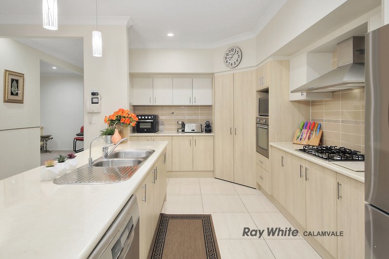 Photo - 11 Stevenson Street, Calamvale QLD 4116 - Image 6