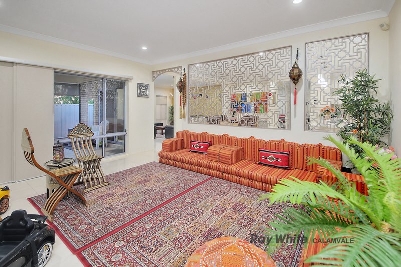 Photo - 11 Stevenson Street, Calamvale QLD 4116 - Image 11