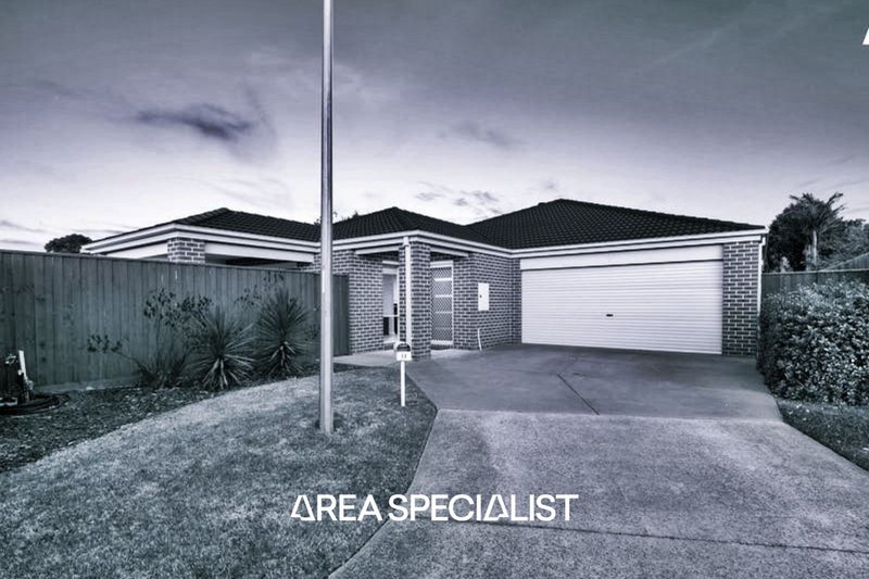 11 Stockhaven Circuit, Langwarrin VIC 3910