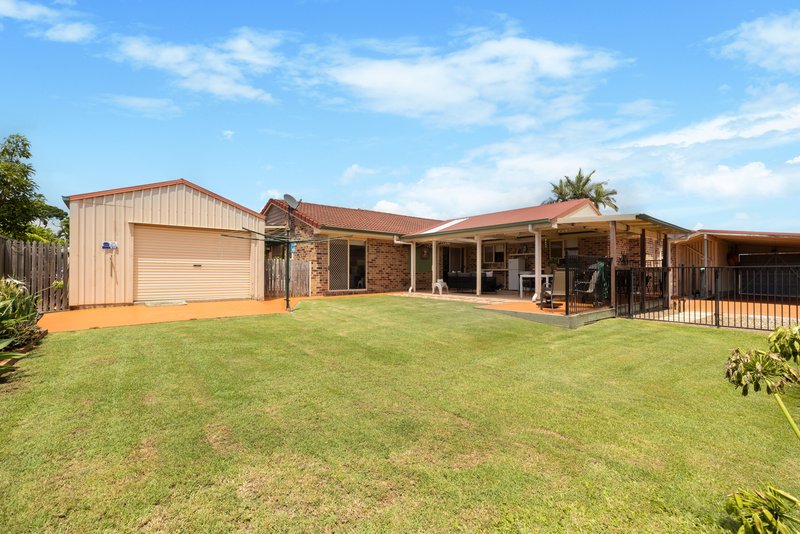 Photo - 11 Stringybark Court, Murrumba Downs QLD 4503 - Image 7