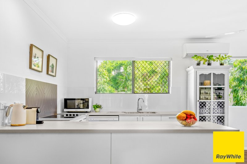Photo - 11 Strombus Avenue, Trinity Beach QLD 4879 - Image 4