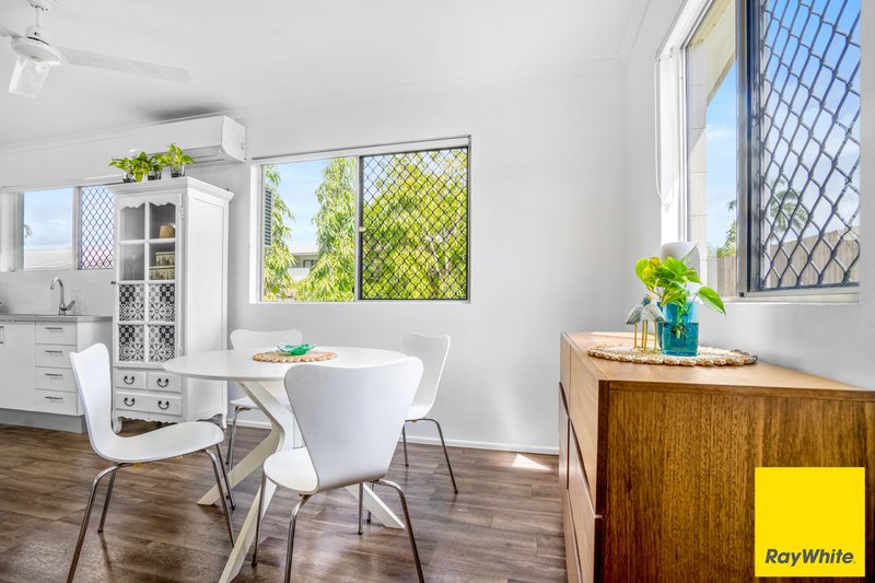 Photo - 11 Strombus Avenue, Trinity Beach QLD 4879 - Image 7