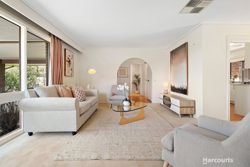 Photo - 11 Studley Street, Doncaster VIC 3108 - Image 4