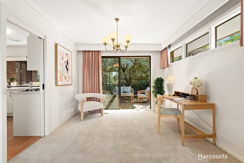 Photo - 11 Studley Street, Doncaster VIC 3108 - Image 9