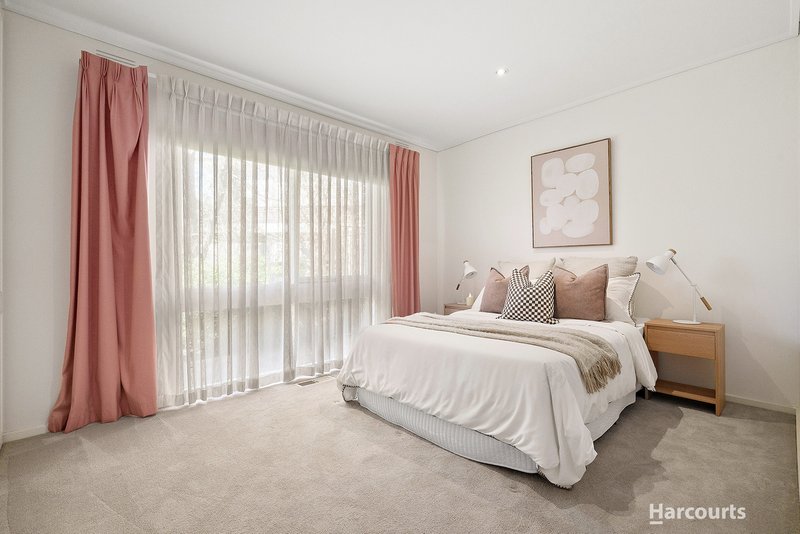 Photo - 11 Studley Street, Doncaster VIC 3108 - Image 13