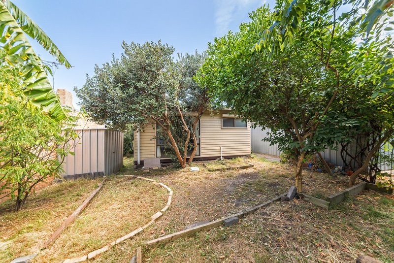 Photo - 11 Stymie Street, Kingsbury VIC 3083 - Image 3