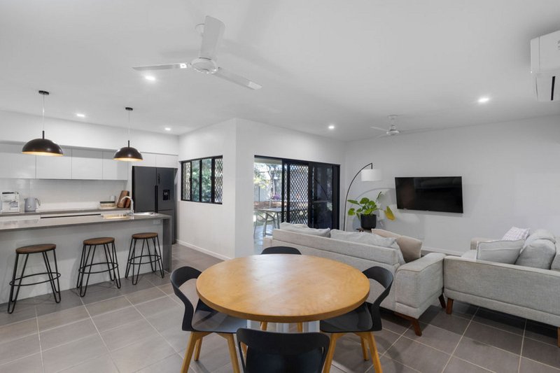 Photo - 11 Summer Street, Mareeba QLD 4880 - Image 5