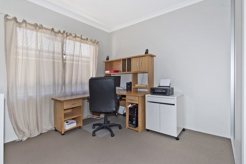 Photo - 11 Sunbeam Approach, Baldivis WA 6171 - Image 12