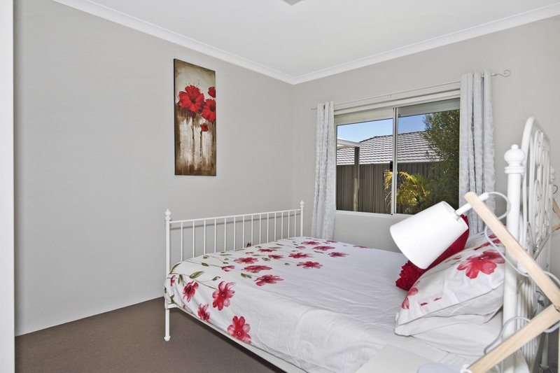 Photo - 11 Sunbeam Approach, Baldivis WA 6171 - Image 13