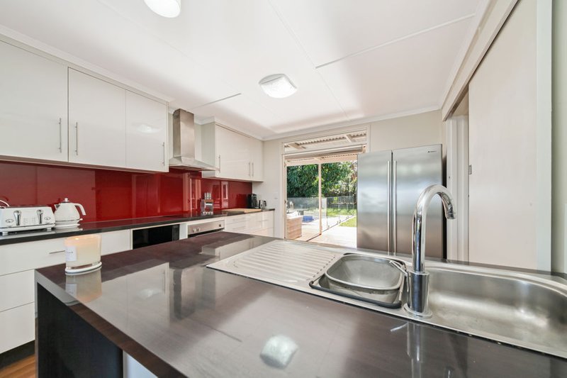 Photo - 11 Sunbury Street, Geebung QLD 4034 - Image 5