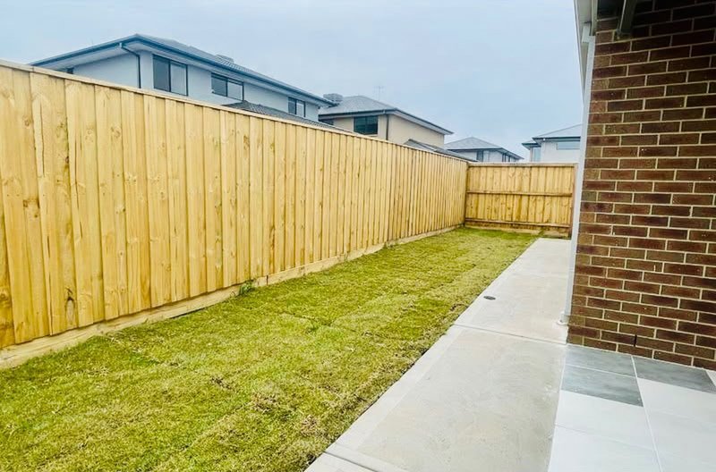 Photo - 11 Sunlight Avenue, Clyde North VIC 3978 - Image 15