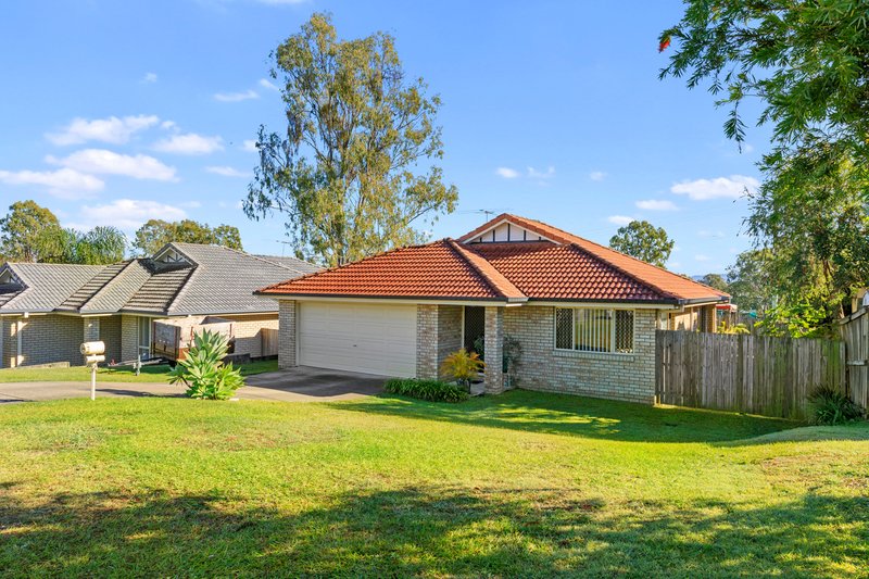 11 Sunningdale Street, Oxley QLD 4075