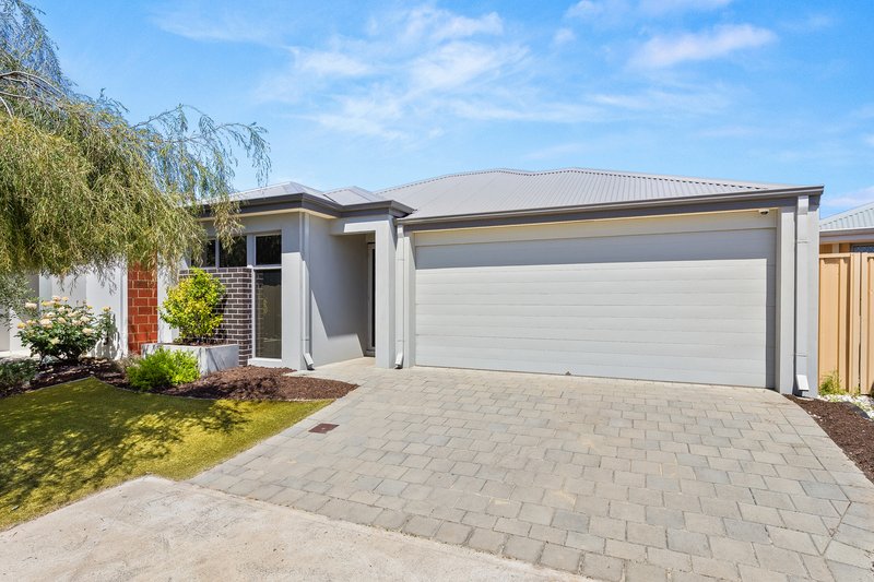 11 Sunridge Close, Caversham WA 6055