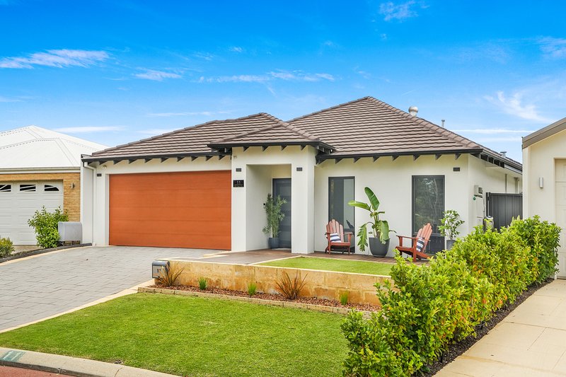 Photo - 11 Sunrose Link, Stirling WA 6021 - Image 2