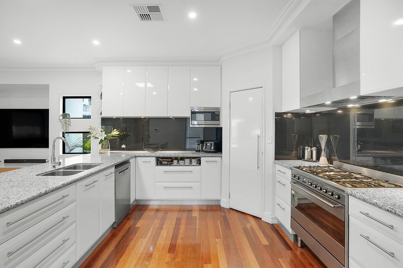 Photo - 11 Sunrose Link, Stirling WA 6021 - Image 4