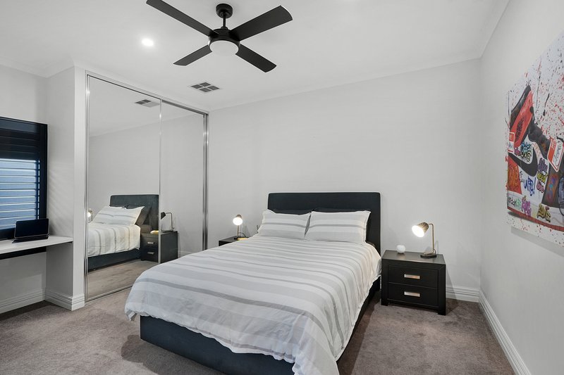 Photo - 11 Sunrose Link, Stirling WA 6021 - Image 21