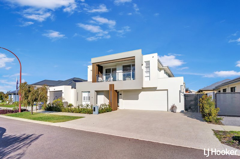Photo - 11 Surpark Approach, Southern River WA 6110 - Image 2